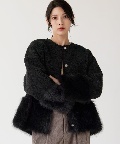 Filomo（フィローモ）の「[Filomo]ムートン調 フェイクファー ジャケット ノーカラー（ノーカラージャケット・レディース・ブラック/ベージュ・FREE）」の8枚目の写真