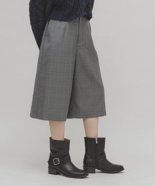 KBF(ケイビーエフ)の「チェックハーフパンツ(その他パンツ・レディース・グレー系その他/ブラウン系その他・ONE)」の2枚目の写真