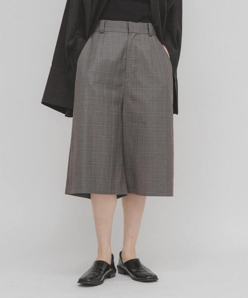 KBF(ケイビーエフ)の「チェックハーフパンツ(その他パンツ・レディース・グレー系その他/ブラウン系その他・ONE)」の8枚目の写真
