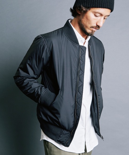 Magine(マージン)の「NYLON THINSULATE ZIP MA-1 JKT:ナイロン シンサレート ZIP MA-1 ジャケット(MA-1・メンズ・ブラック/ネイビー/オリーブ・44/46/48)」の4枚目の写真