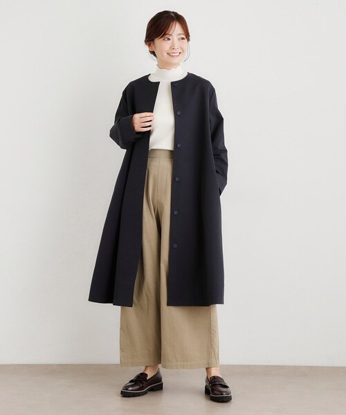 LAURA ASHLEY（ローラアシュレイ）の「【袖裏柄あり】ノーカラーロングコート（ノーカラーコート・レディース・ベージュ/ネイビー・38/40）」の9枚目の写真