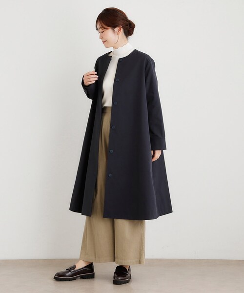 LAURA ASHLEY（ローラアシュレイ）の「【袖裏柄あり】ノーカラーロングコート（ノーカラーコート・レディース・ベージュ/ネイビー・38/40）」の10枚目の写真