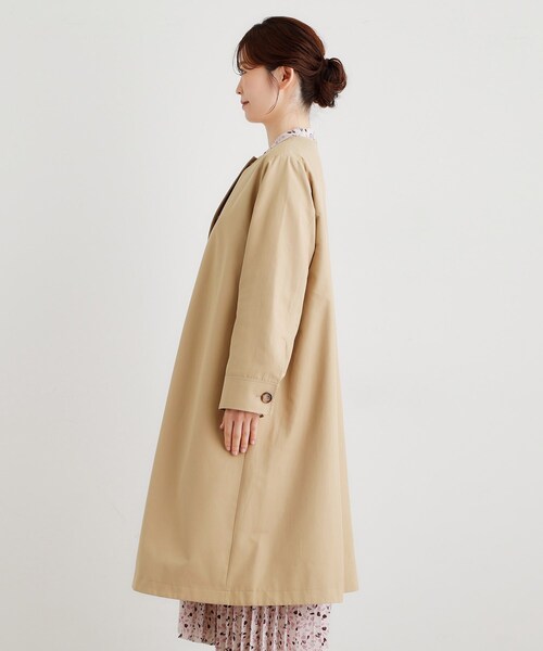 LAURA ASHLEY（ローラアシュレイ）の「【袖裏柄あり】ノーカラーロングコート（ノーカラーコート・レディース・ベージュ/ネイビー・38/40）」の14枚目の写真