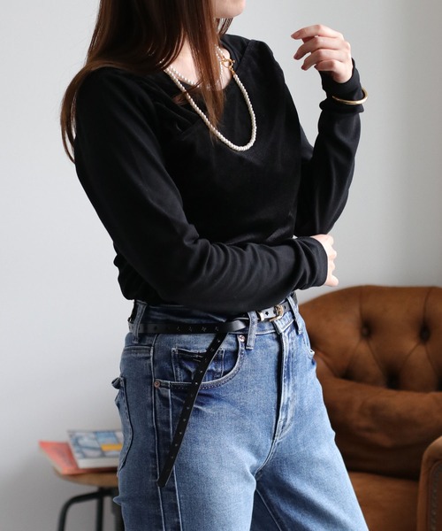 cepo（セポ）の「異素材クロスドッキング ベロアロングスリーブTee（Tシャツ/カットソー・レディース・ブラック/ホワイト/チャコール・FREE）」の19枚目の写真