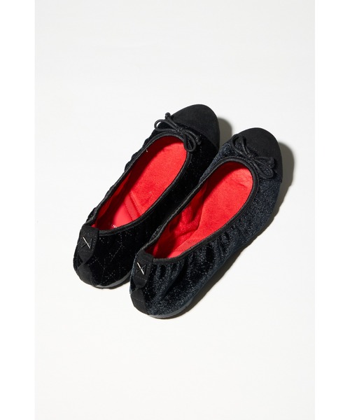 BUTTERFLY TWISTS（バタフライツイスト）の「【BUTTERFLY TWISTS / バタフライツイスト 】OLIVIA PEANUTS  / オリビア ピーナッツ（パンプス・レディース・ブラック×ブラック/ブラック×レッド・40/38/39）」の8枚目の写真