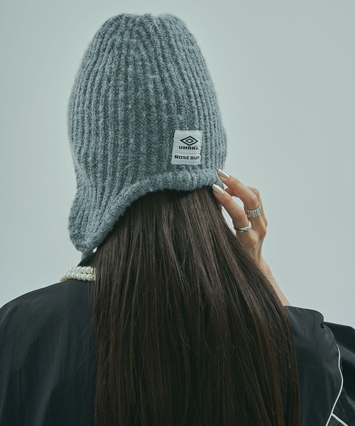 UMBRO(アンブロ)の「(UMBRO × ROSE BUD)KNIT CAP(ニットキャップ/ビーニー・レディース・ブラウン/グレー・ONE SIZE)」の4枚目の写真