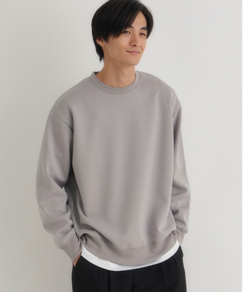 BACK NUMBER（バックナンバー）の「【BACK NUMBER】ダンボールクルートレーナー (サスティナブル/クルーネック/プルオーバー/レギュラーフィット/ストレッチ/軽やか/ベーシック/レイヤード)（スウェット・メンズ・ブルー/ライトベージュ/ブラック・M/L/XL）」の3枚目の写真