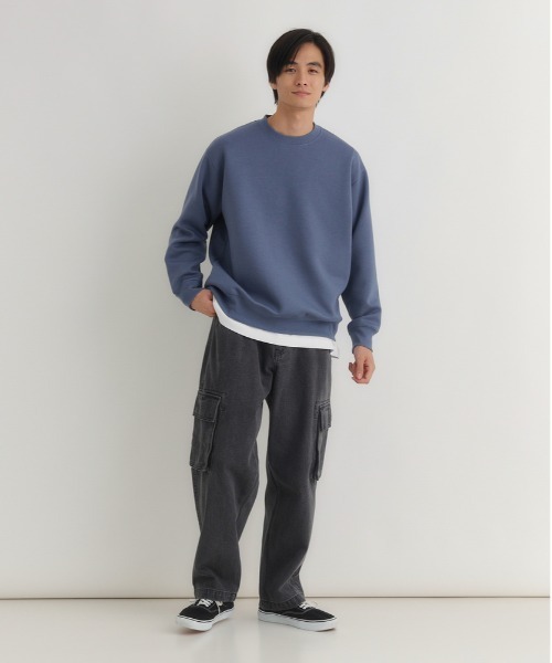 BACK NUMBER（バックナンバー）の「【BACK NUMBER】ダンボールクルートレーナー (サスティナブル/クルーネック/プルオーバー/レギュラーフィット/ストレッチ/軽やか/ベーシック/レイヤード)（スウェット・メンズ・ブルー/ライトベージュ/ブラック・M/L/XL）」の8枚目の写真