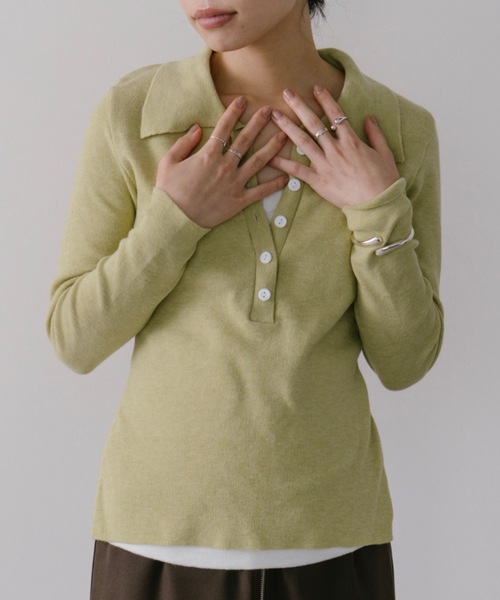 DRWCYS(ドロシーズ)の「フロントボタンレイヤードニット(ニット/セーター・レディース・グレー/ライトグリーン・FREE)」の2枚目の写真