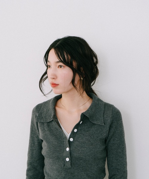 DRWCYS(ドロシーズ)の「フロントボタンレイヤードニット(ニット/セーター・レディース・グレー/ライトグリーン・FREE)」の11枚目の写真