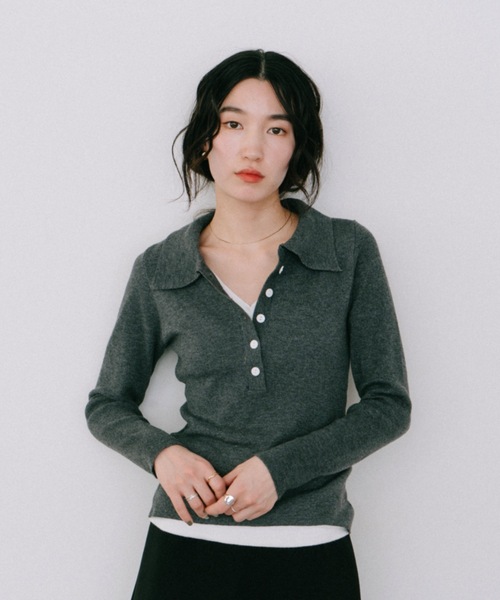 DRWCYS(ドロシーズ)の「フロントボタンレイヤードニット(ニット/セーター・レディース・グレー/ライトグリーン・FREE)」の4枚目の写真