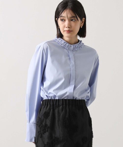 Gready Brilliant(グレディブリリアン)の「フリルカラーシャツ(シャツ/ブラウス・レディース・オフホワイト/サックスブルー・38)」の9枚目の写真