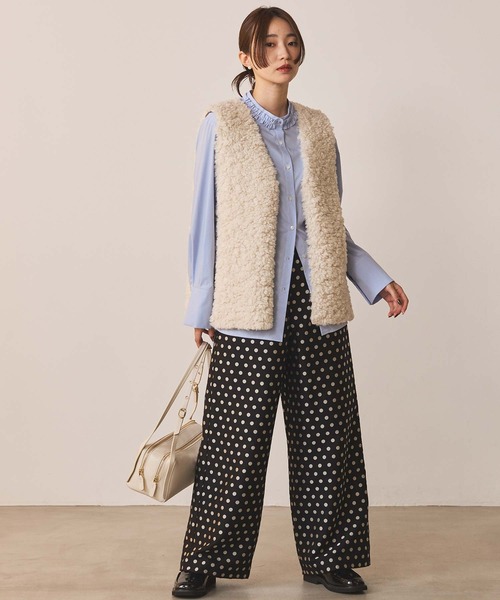 Gready Brilliant(グレディブリリアン)の「フリルカラーシャツ(シャツ/ブラウス・レディース・オフホワイト/サックスブルー・38)」の10枚目の写真