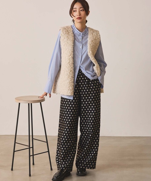 Gready Brilliant(グレディブリリアン)の「フリルカラーシャツ(シャツ/ブラウス・レディース・オフホワイト/サックスブルー・38)」の16枚目の写真