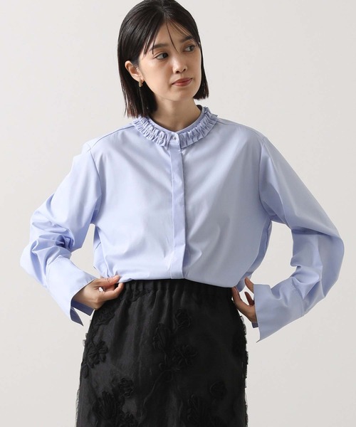 Gready Brilliant(グレディブリリアン)の「フリルカラーシャツ(シャツ/ブラウス・レディース・オフホワイト/サックスブルー・38)」の6枚目の写真