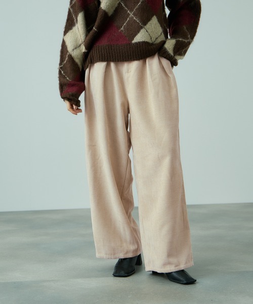 VICKY（ビッキー）の「サージ2タックワイドパンツ≪手洗い可能≫（その他パンツ・レディース・ブラウン/ブラック/アイボリー・M）」の2枚目の写真