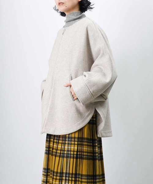 LUCA/LADY LUCK LUCA（ルカ/レディラックルカ）の「LC/LLL ジップドルマンコート/ウールライクポンチョコート（ノーカラーコート・レディース・モカ/ライトベージュ/チャコールグレー・FREE）」の14枚目の写真