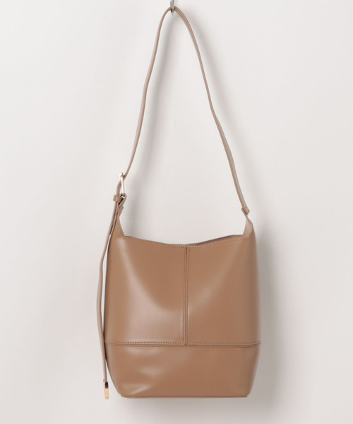 cache cache（カシュ カシュ）の「カシュカシュ cachecache / Ｔ字バックルミニショルダー（ショルダーバッグ・レディース・ブラック/ベージュ・FREE）」の9枚目の写真