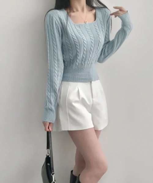 VIVID LADY（ビビッドレディー）の「スクエアネック ケーブル編み ウエストボタン ニットトップス（ニット/セーター・レディース・アイボリー/ブラック/ライトブルー/グレー・FREE）」の18枚目の写真