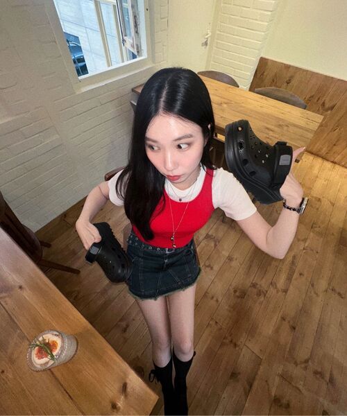 FANCY CLUB（ファンシークラブ）の「[NF] ローライズカーゴミニスカート (ディープブルー)_F23QD820（スカート・レディース・その他・MEDIUM）」の6枚目の写真