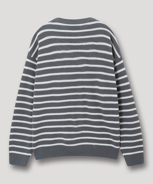 NODU（ノードユー）の「ボタンポイントストライプヘンリーネックラウンドニットTシャツ[グレー]（Tシャツ/カットソー・メンズ・その他・MEDIUM/LARGE）」の7枚目の写真