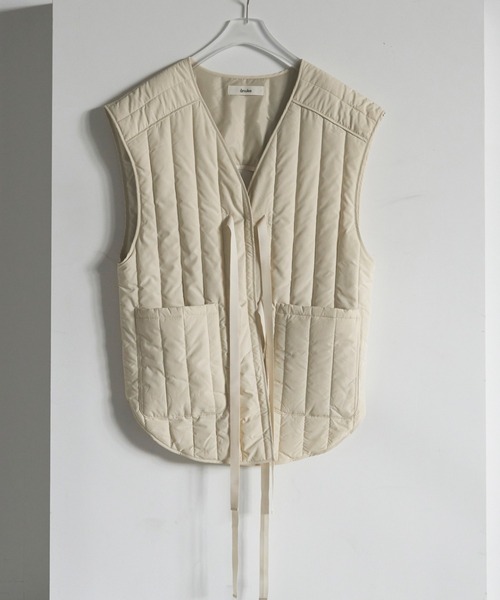 anuke（アンヌーク）の「[anuke/アンヌーク] バックオープン ストライプベスト（ベスト・レディース・クリーム・36）」の11枚目の写真