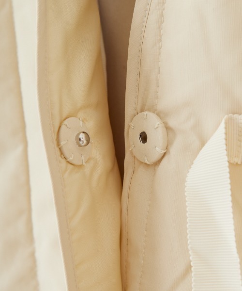 anuke（アンヌーク）の「[anuke/アンヌーク] バックオープン ストライプベスト（ベスト・レディース・クリーム・36）」の20枚目の写真