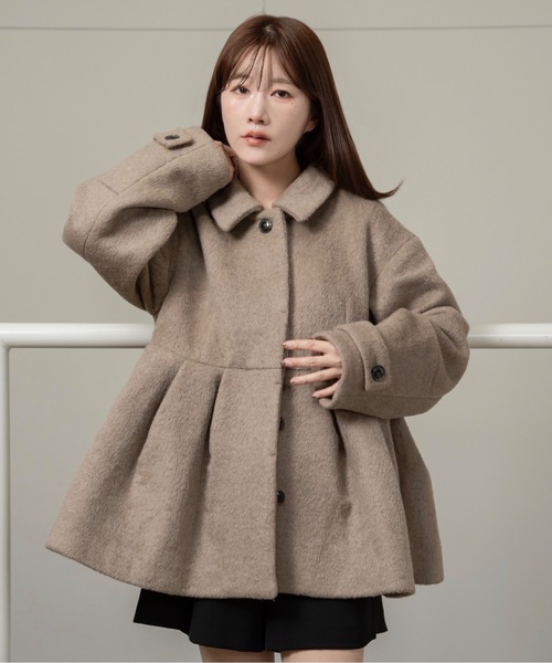 I_am（アイアム）の「hidden button peplum flare coat / ヒドゥンボタンペプラムフレアコート（その他アウター・レディース・チェック/ベージュ・FREE）」の2枚目の写真