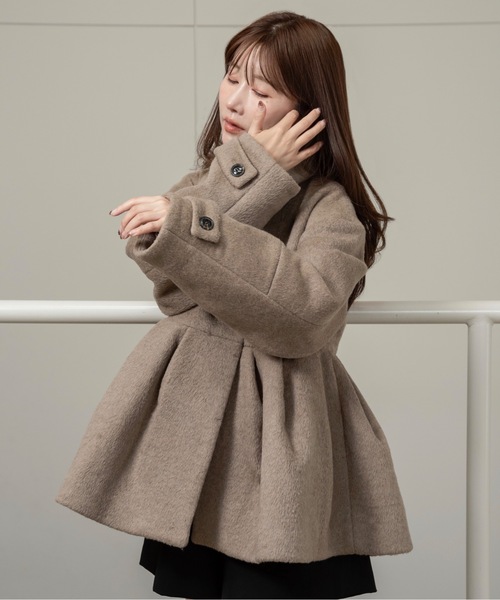 I_am（アイアム）の「hidden button peplum flare coat / ヒドゥンボタンペプラムフレアコート（その他アウター・レディース・チェック/ベージュ・FREE）」の5枚目の写真