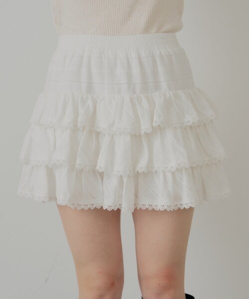 Chico（チコ）の「フリルティアードミニスカート（スカート・レディース・ホワイト/ブラウン/ライトベージュ・FREE）」の10枚目の写真