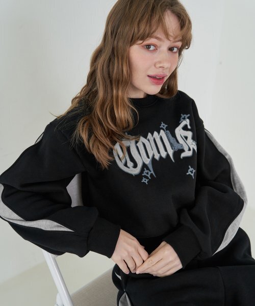 5OML(オーオーエムエル)の「ブロックコアスウェットシャツ(ブラック)(スウェット・レディース・ブラック・LARGE/MEDIUM)」の2枚目の写真