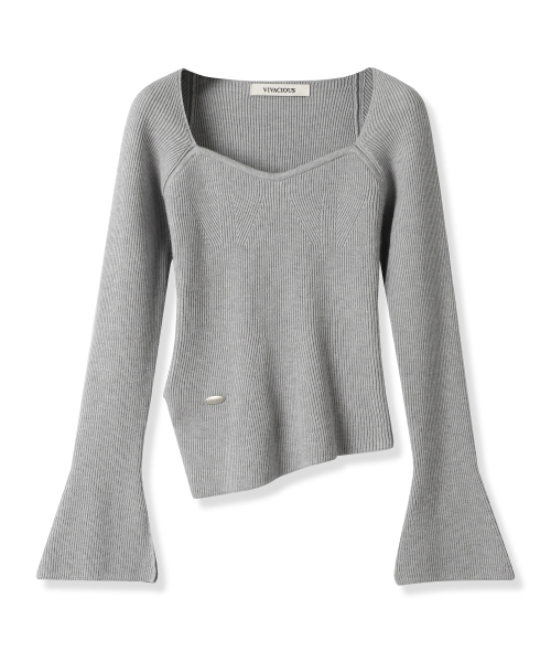 Vivacious(ビバシャス)の「Manon Heart-line Slit Knit - 4COL(ニット/セーター・レディース・ブラック/グレー/アイボリー/チャコール・FREE)」の11枚目の写真