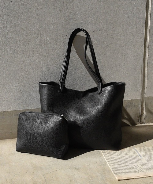 styiro(スタイロ)の「【軽量】ポーチ付きA4トートバッグ(ビジネスバッグ・レディース・ブラウン/ブラック/アイボリー・FREE)」の20枚目の写真
