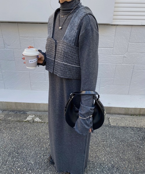 nananamoe(ナナナモエ)の「long slit cuff shell button sheer OP(ワンピース・レディース・チャコールグレー/アイボリー・FREE)」の3枚目の写真