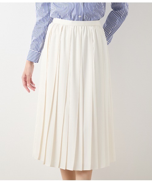 NEWYORKER（ニューヨーカー）の「バックサテン 変形プリーツスカート（スカート・レディース・サックスブルー/ホワイト・9号/11号）」の8枚目の写真
