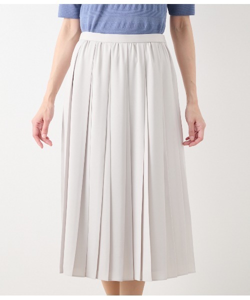 NEWYORKER（ニューヨーカー）の「バックサテン 変形プリーツスカート（スカート・レディース・サックスブルー/ホワイト・9号/11号）」の11枚目の写真