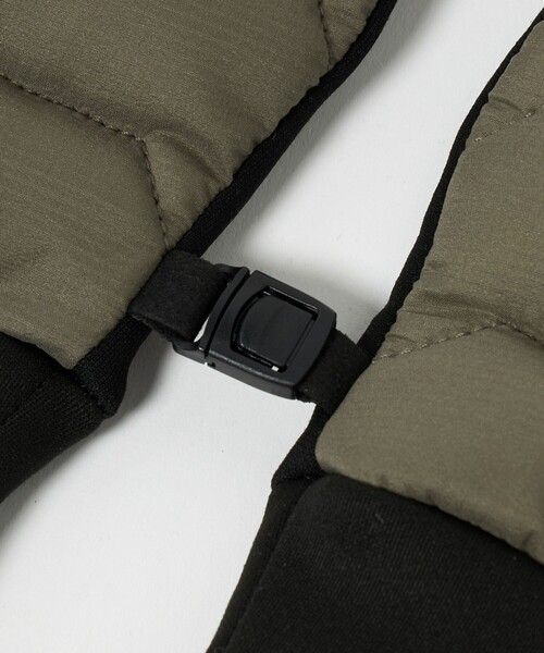 THE NORTH FACE（ザノースフェイス）の「＜THE NORTH FACE＞レッドランプログローブ（手袋・メンズ・オリーブ/ブラック・M/L）」の8枚目の写真