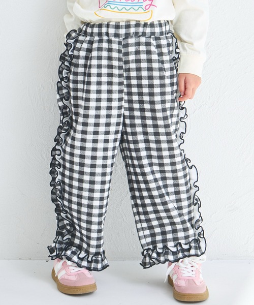 pairmanon(ペアマノン)の「【ぬくふわ】ガールズ チェック サイドフリル 裏起毛 パンツ(その他パンツ・キッズ・ピンク/ブラック・100/110/120/130/140/150/90)」の2枚目の写真