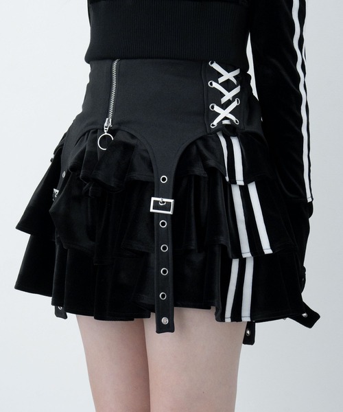 LAZYSLAY(レイジースレイ)の「ベロアラインスカート(スカート・レディース・グレー/ブラック・FREE)」の4枚目の写真