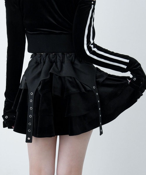 LAZYSLAY(レイジースレイ)の「ベロアラインスカート(スカート・レディース・グレー/ブラック・FREE)」の6枚目の写真