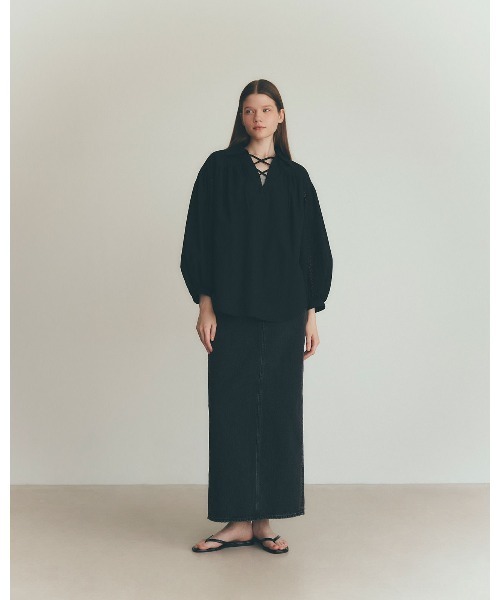 THE SHINZONE（ザ　シンゾーン）の「THE SHINZONE/シンゾーン　レースアップブラウス　LACE-UP BLOUSE　26SMSBL02（シャツ/ブラウス・レディース・ホワイト/ブラック・FREE）」の18枚目の写真