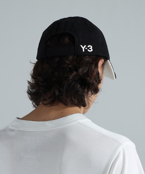 Y-3(ワイスリー)の「Y-3 STRIPES CAP(キャップ・メンズ・ブラック・SMALL/MEDIUM/LARGE)」の5枚目の写真