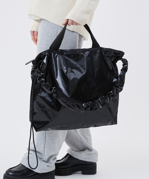 GH DAILY TOTE ブラックシャイン（トートバッグ）｜LeSportsac