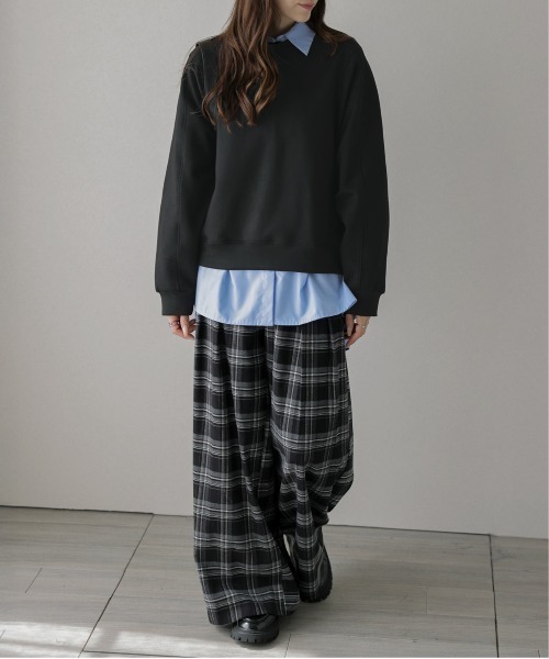 lesperance(レスぺランス)の「ドルマリンプルオーバートップス(Tシャツ/カットソー・レディース・ベージュ/ブラック/グレー/ブラウン・フリー)」の5枚目の写真