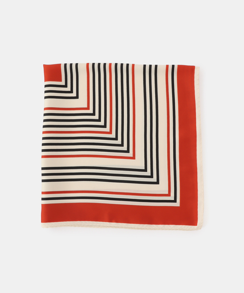 JOURNAL STANDARD relume（ジャーナルスタンダード　レリューム）の「RELUME スカーフ（ストール/ショール・レディース・ベージュ/ネイビー/レッド・FREE）」の3枚目の写真