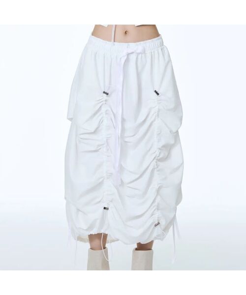 71TO96(チル ハナ トゥ グユク)の「Girdle String Skirt (White)(スカート・レディース・ホワイト・FREE)」の1枚目の写真