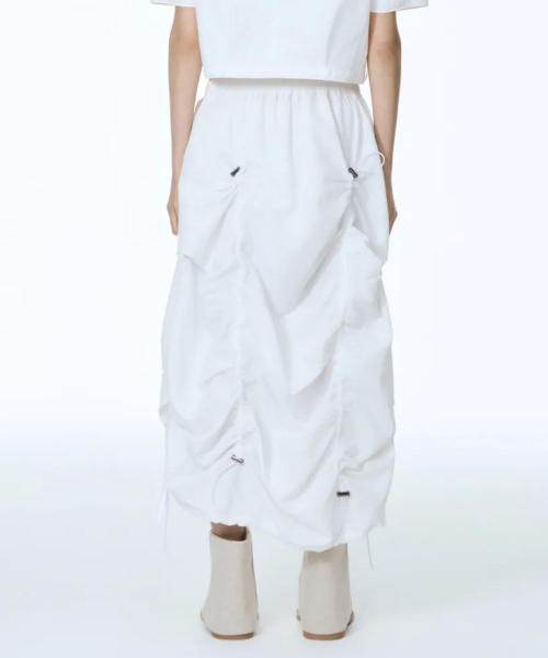 71TO96(チル ハナ トゥ グユク)の「Girdle String Skirt (White)(スカート・レディース・ホワイト・FREE)」の3枚目の写真