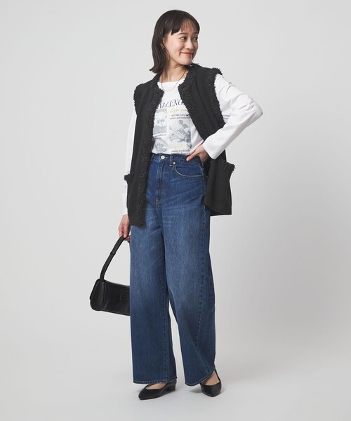 green label relaxing(グリーンレーベルリラクシング)の「ブークレ×フリンジ ベスト ウォッシャブル(ベスト・レディース・ブラック/オフホワイト・FREE)」の11枚目の写真