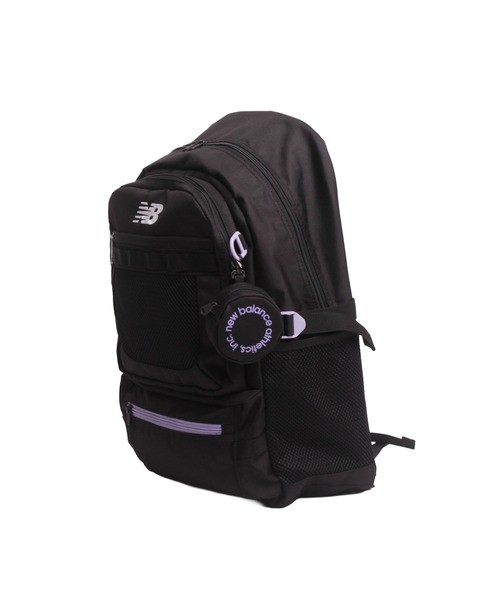 NEW BALANCE(ニューバランス)の「軽量 大容量バックパック ミニポーチ付き 32L(バックパック/リュック・メンズ・ブラック×ブラック/グレー/ブルー/パープル/ブラック・FREE)」の11枚目の写真