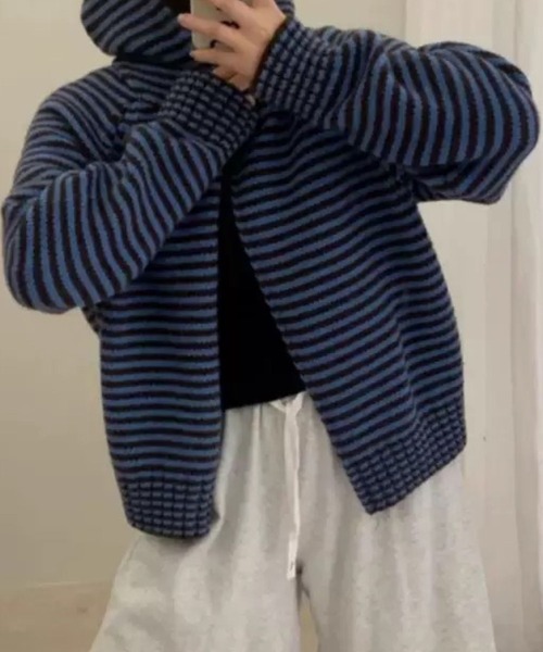 SPIGA（スピーガ）の「ﾎﾞｰﾀﾞｰ配色ｼﾞｯﾌﾟｱｯﾌﾟﾌｰﾃﾞｨ（パーカー・レディース・グリーン/パープル/ブルー・FREE）」の5枚目の写真